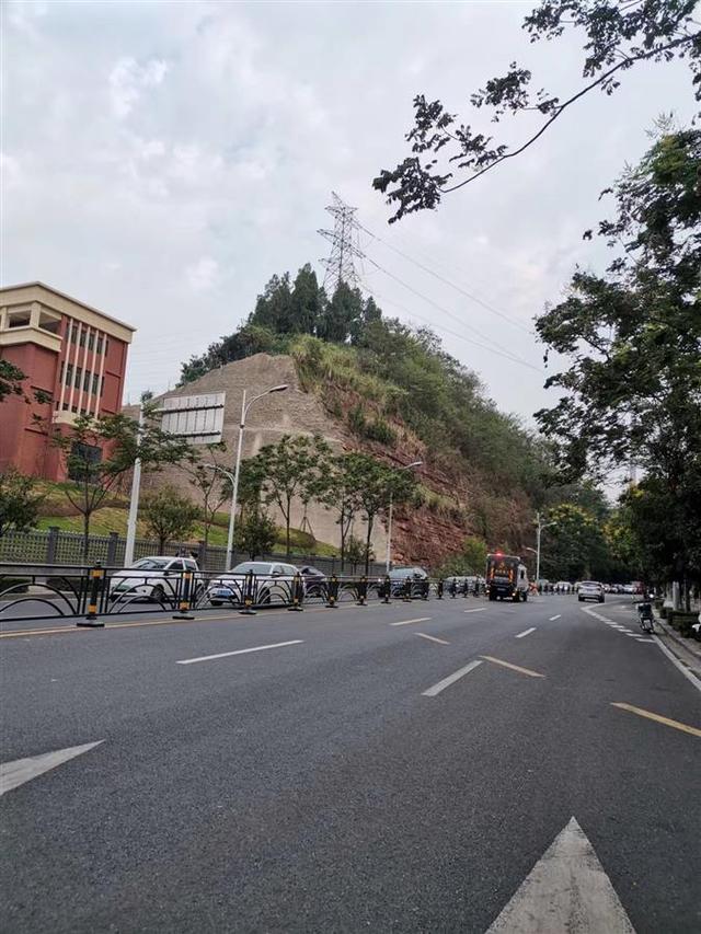 護(hù)欄價(jià)格.jpeg 護(hù)欄價(jià)格.jpeg